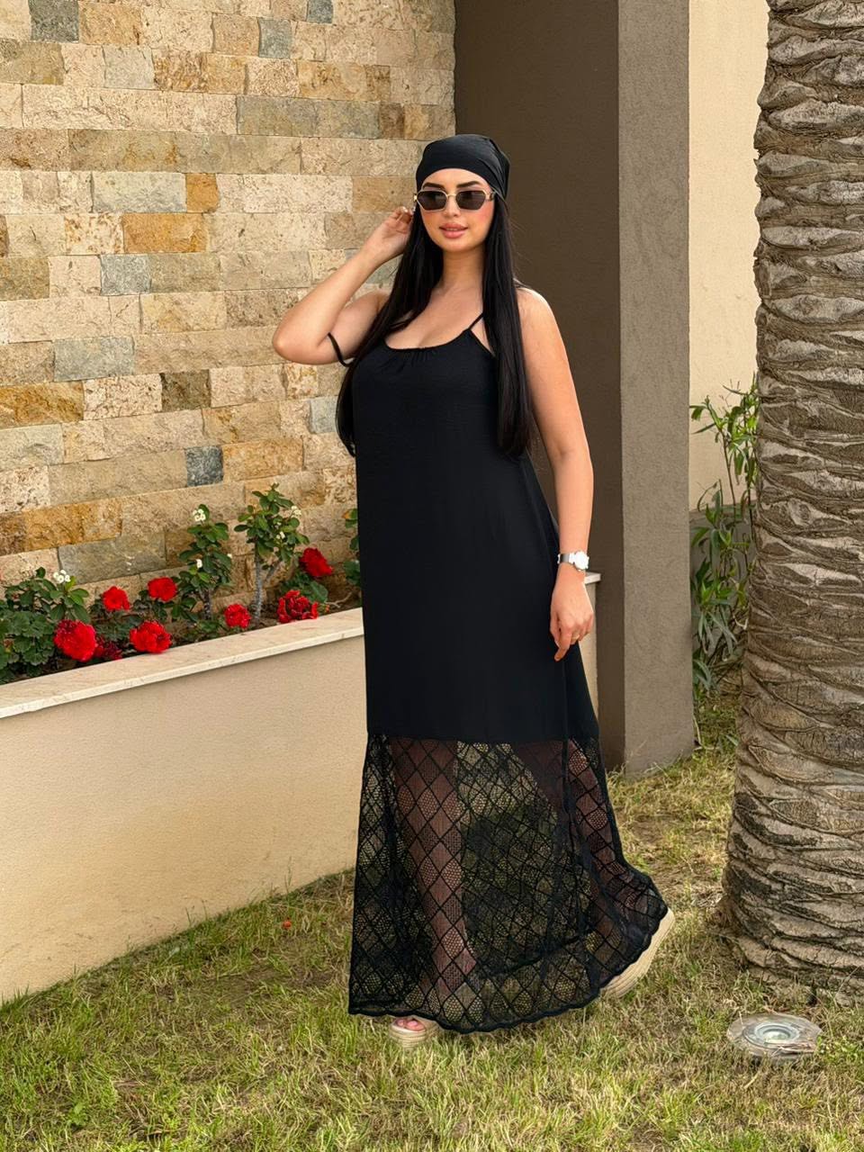 Robe longue en dentelle — Noir